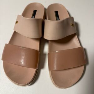 Melissa cosmic light pink/rose gold/taupe pvc slip-on Sandals size 8